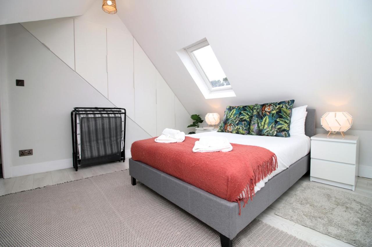 New 2 Bed Comfort - Functional - Secure - Private Cardiff Bagian luar foto